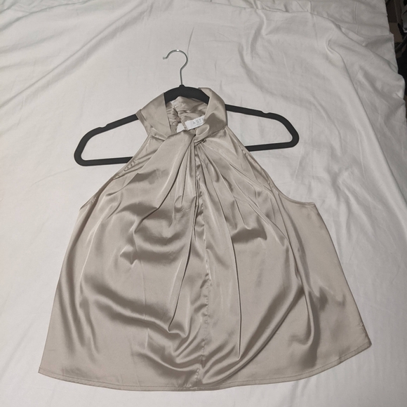 ASTR Satin Sleeveless High-Neck Top - Picture 5 of 9